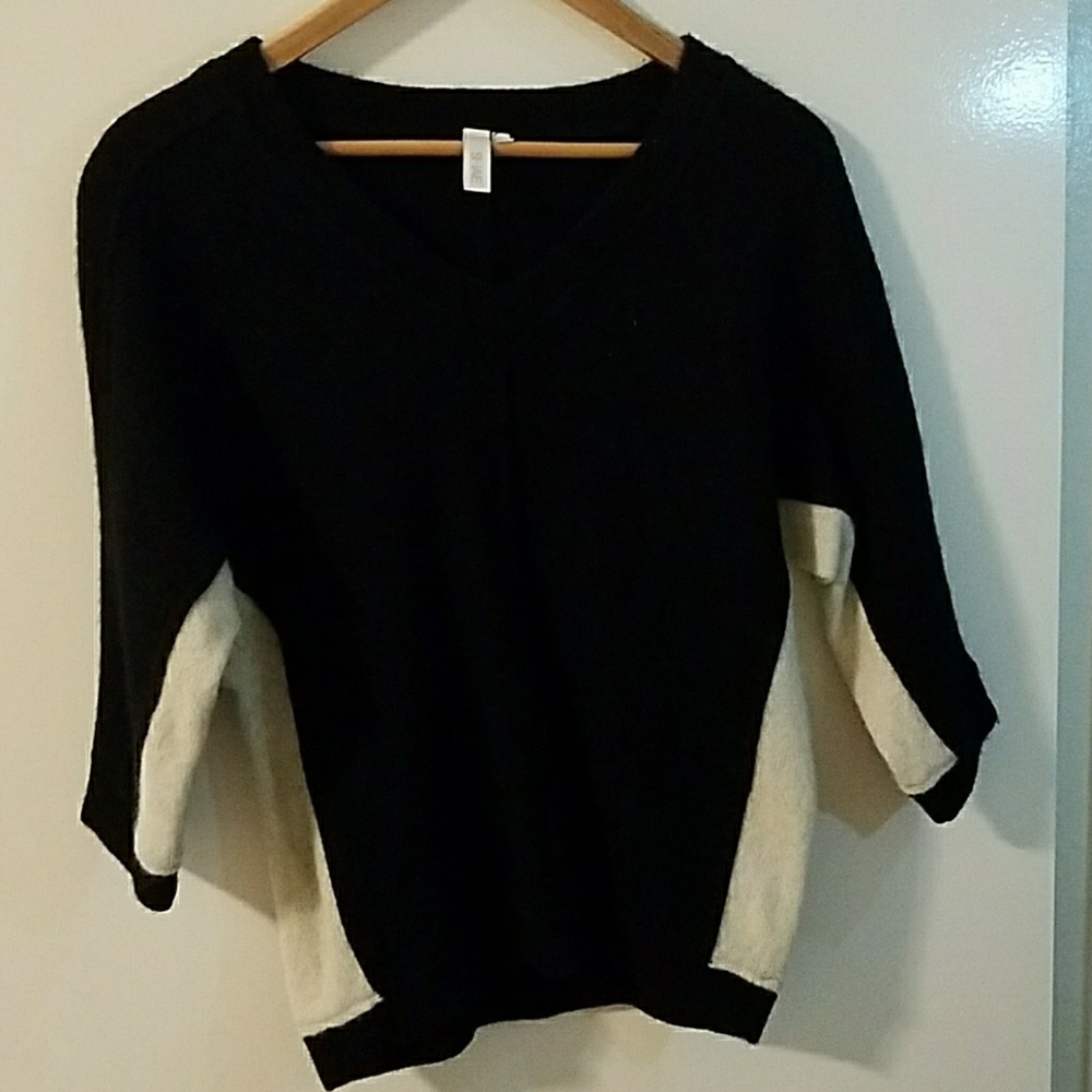 Black and cream wool casual sweater